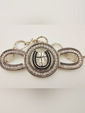 Western Silver Tone Crystal Horseshoe Toggle Bracelet